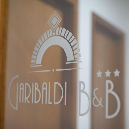 Bed and Breakfast Garibaldi R&B Мессина Экстерьер фото