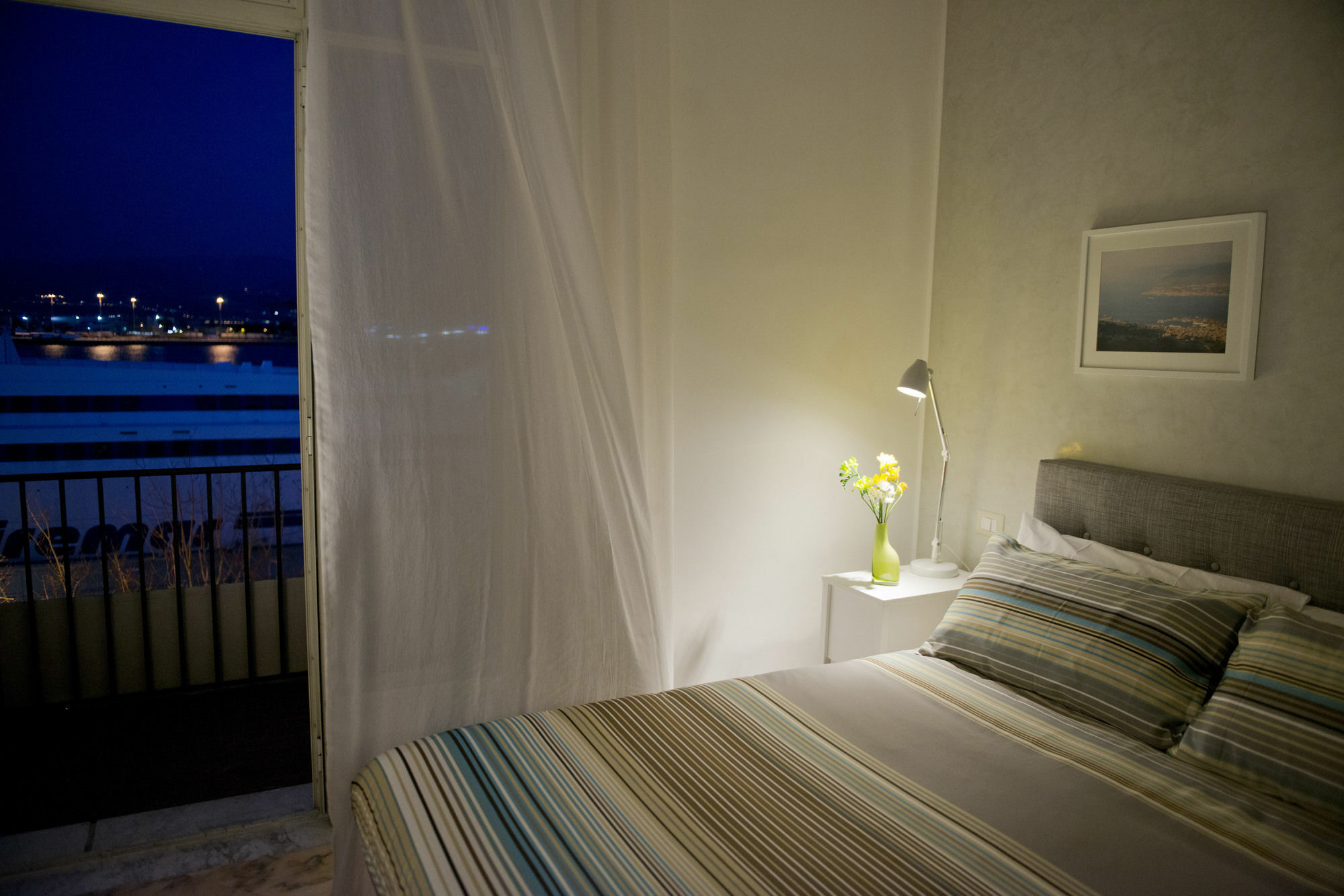 Bed and Breakfast Garibaldi R&B Мессина Экстерьер фото